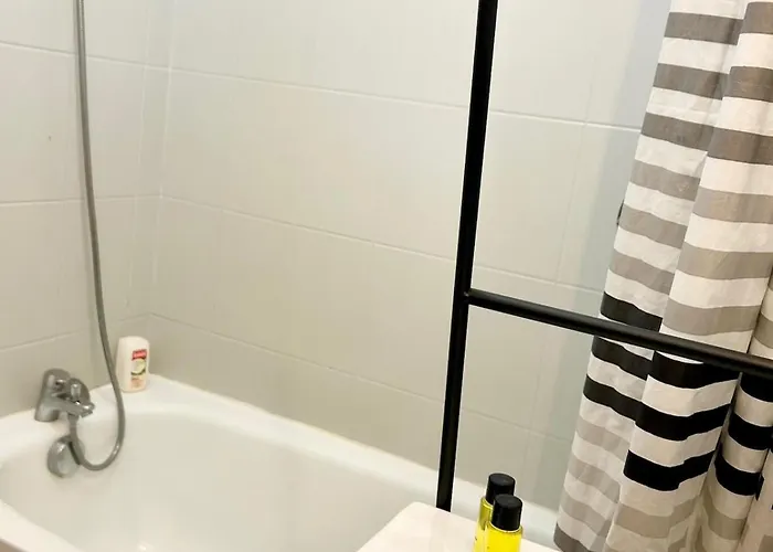 L Ecrin Du Canal - T2 - Metro - Quiet - *