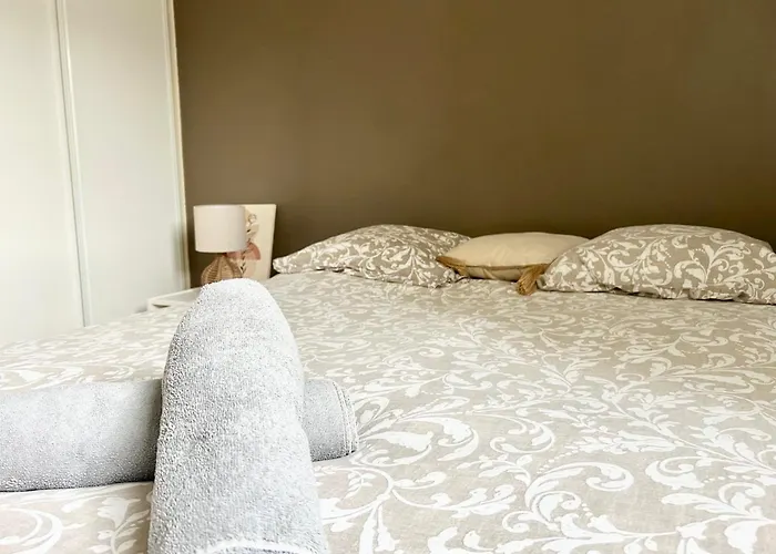 L Ecrin Du Canal - T2 - Metro - Quiet -